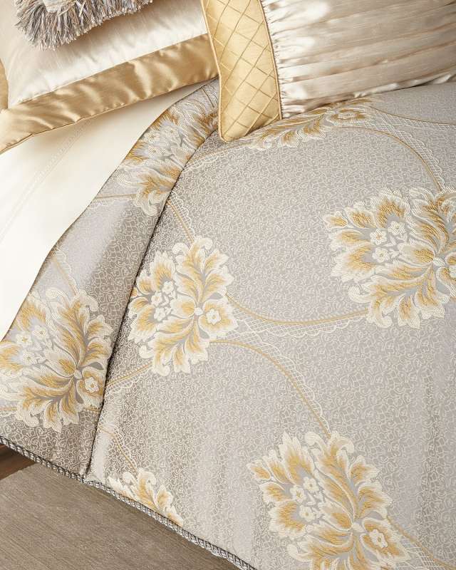 Valencia 3-Piece Comforter Set,